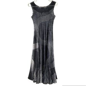 Komarov Fit and Flare Sleeveless Metallic Midi Dress size S